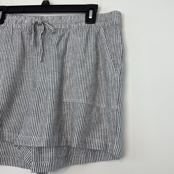 J. Crew Factory Striped Linen Blend Drawstring Shorts. Size Large. - Picture 5 of 14